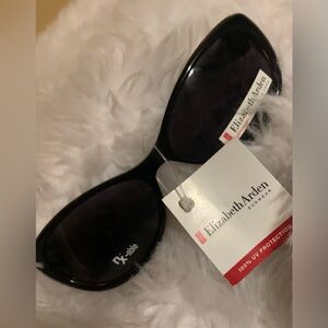 ELIZABETH ARDEN ladies RX-able cat eye shape sunglasses NWT